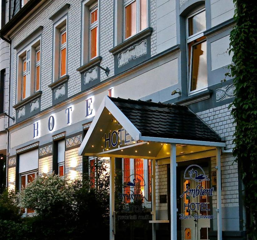 Ambient Hotel Zum Schwan Gelsenkirchen Exterior foto