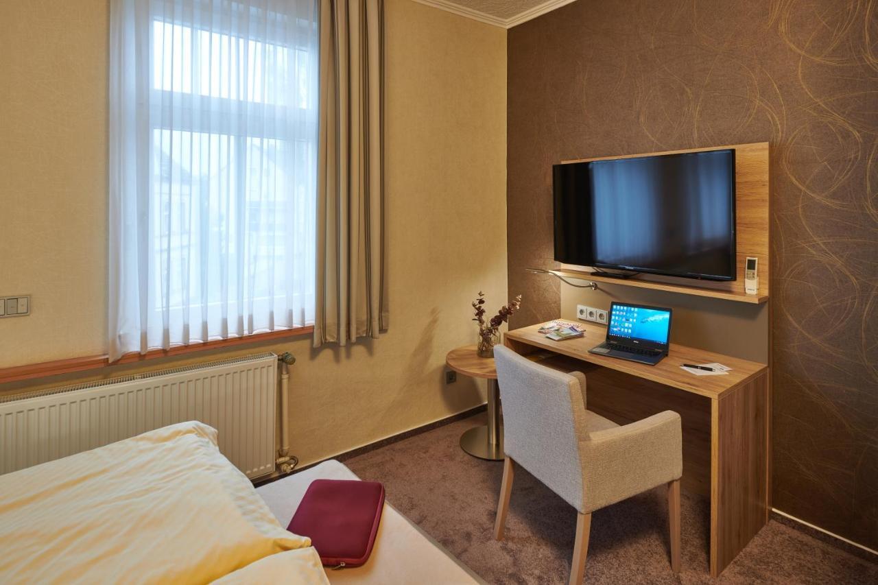 Ambient Hotel Zum Schwan Gelsenkirchen Exterior foto